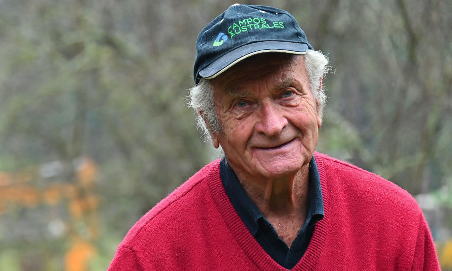 Christof Weber es agricultor hace más de seis décadas y valora el rol del cooperativismo para crecer.
